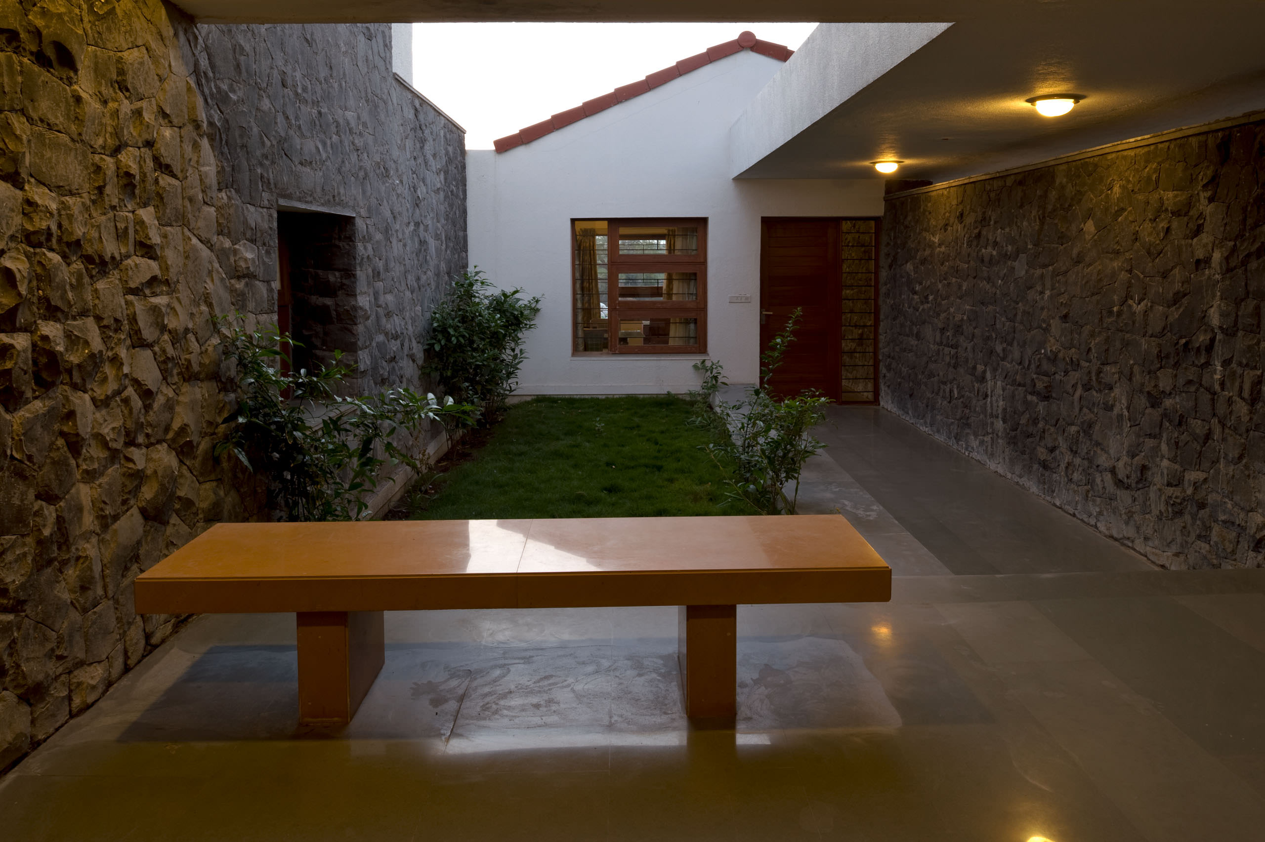 Opolis Architects, Bombay  |  Sarpanch House, Akluj